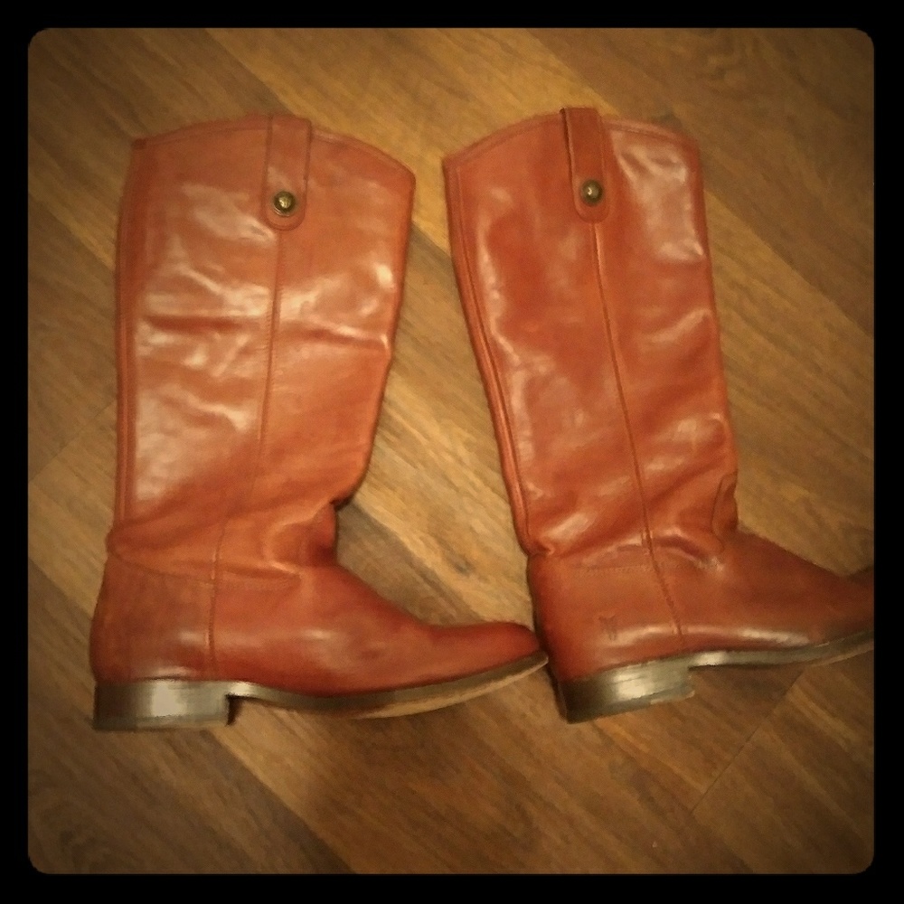 A STEAL!!  Frye Women's boots size 7.5